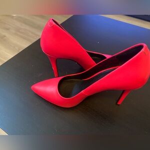 Michael kors hot pink heels